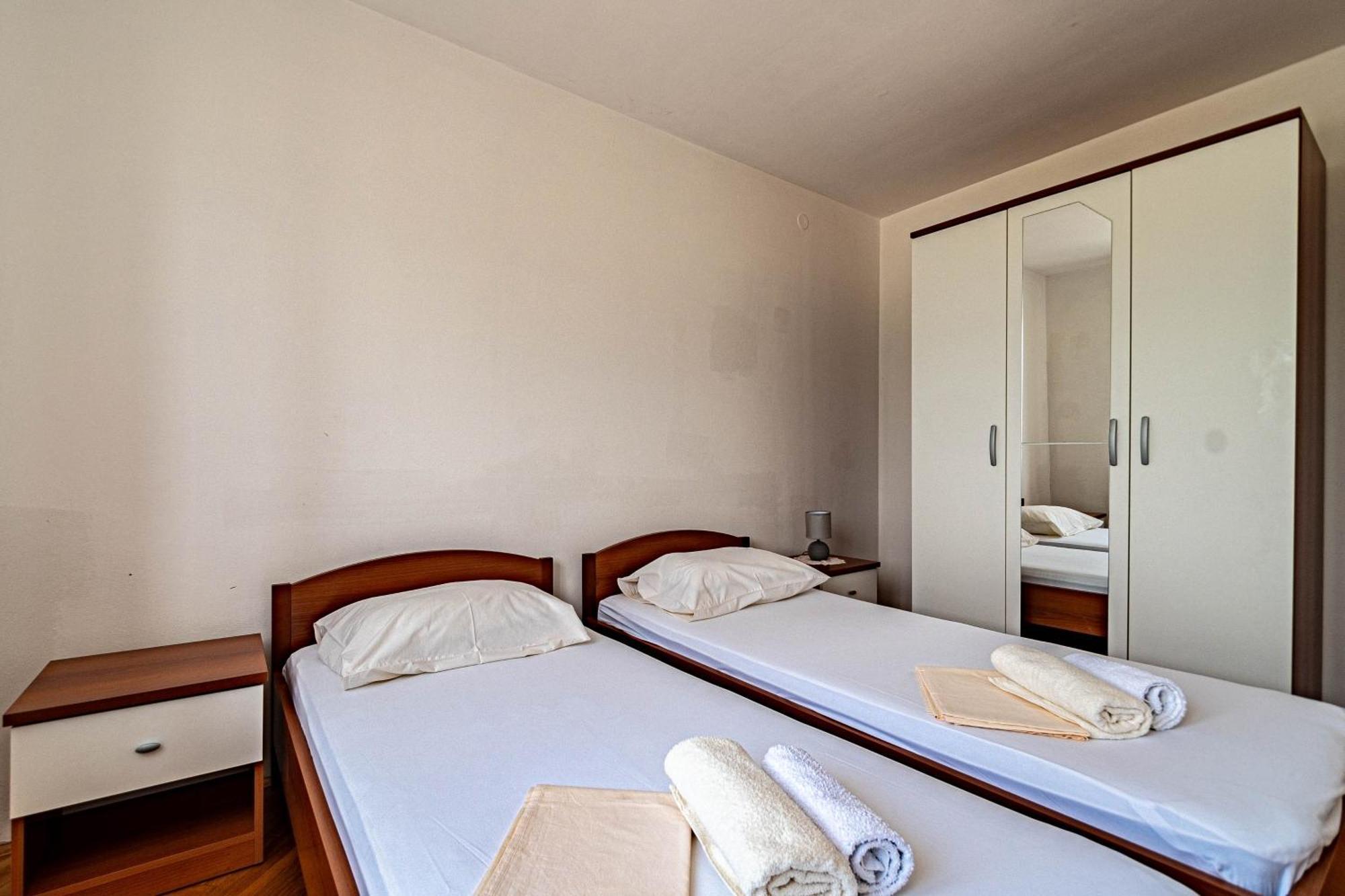 Apartments By The Sea Tri Zala, Korcula - 9237 Zrnovo Δωμάτιο φωτογραφία