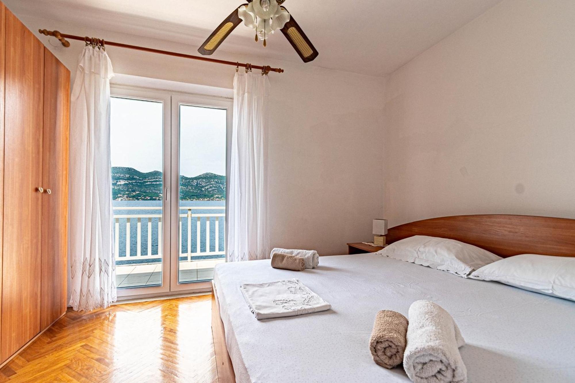 Apartments By The Sea Tri Zala, Korcula - 9237 Zrnovo Δωμάτιο φωτογραφία